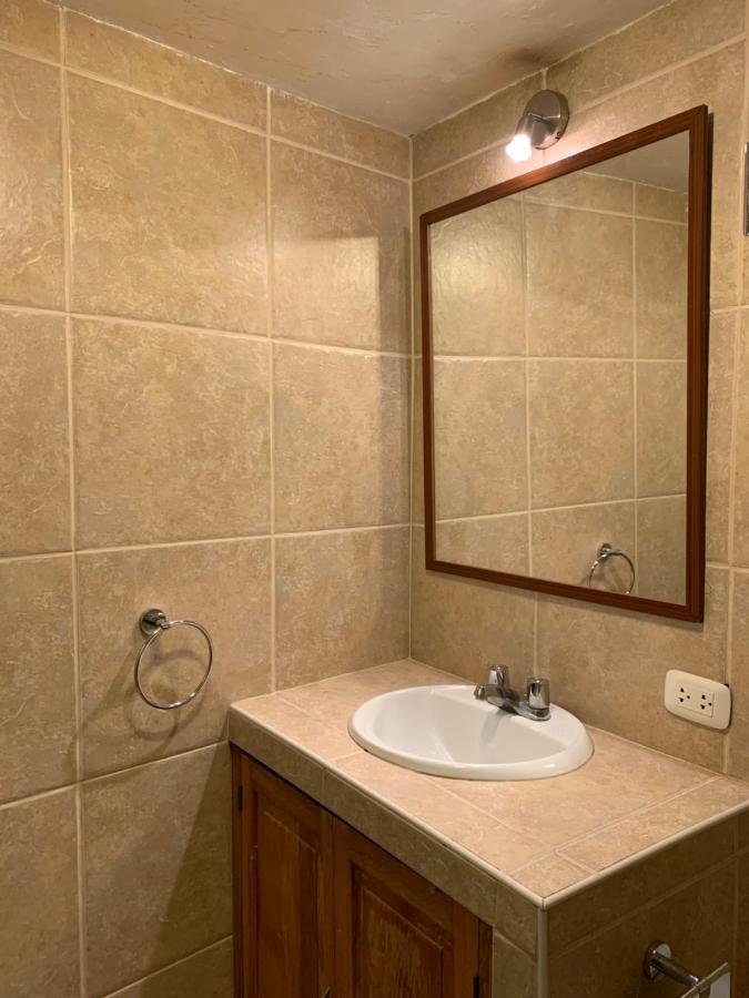 Gaia House Hostal